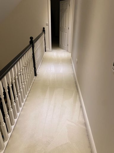 clean stairs landing