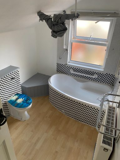 clean bathroom
