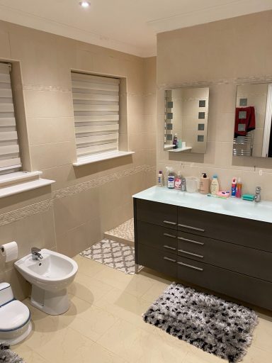 spotless bathroom